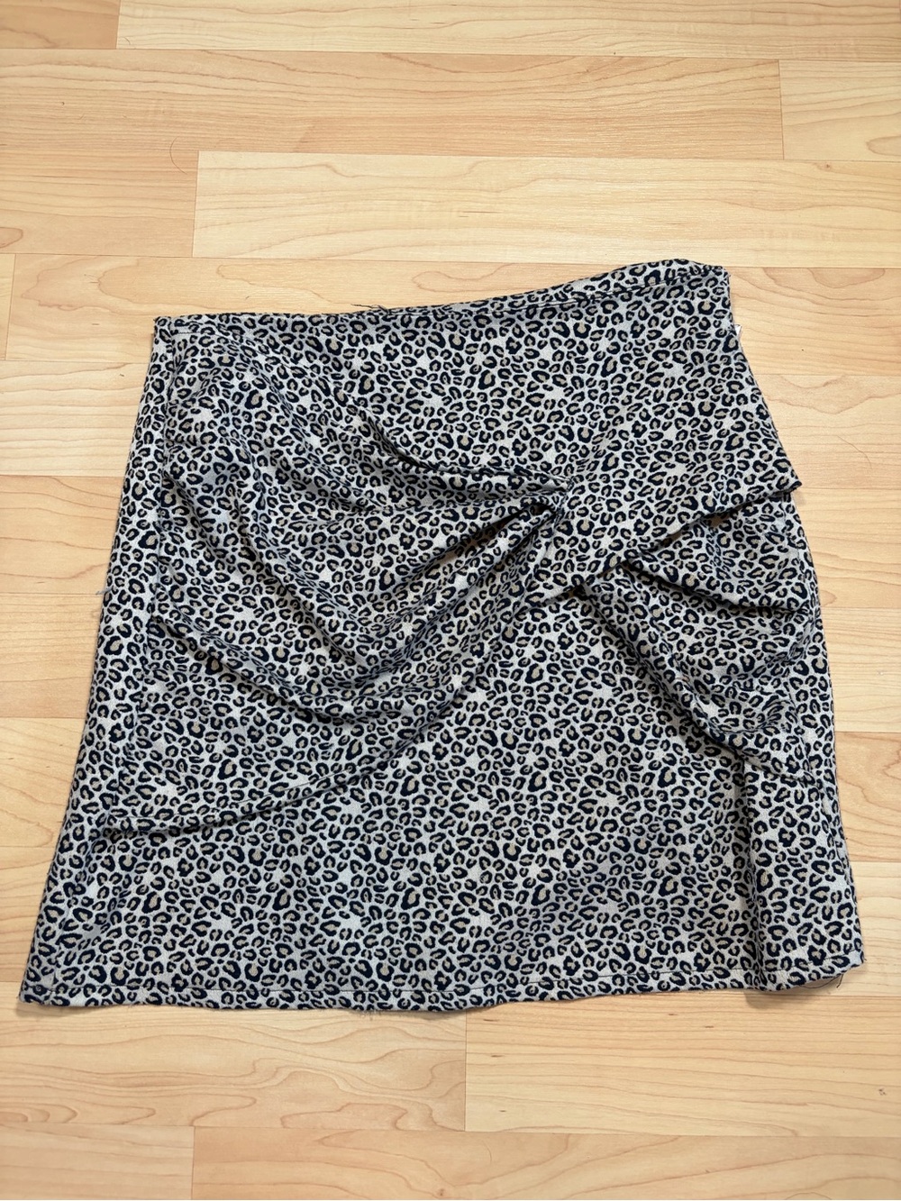 Zara knot Front Leopard Print Skirt